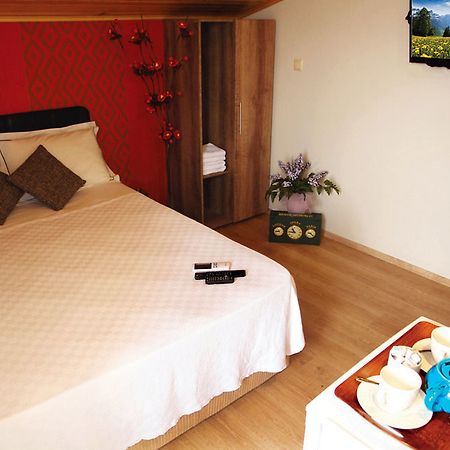 Podimass Hotel Yalikoy Bagian luar foto